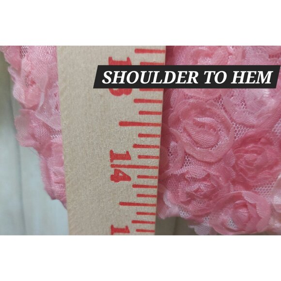 NWT Le Lis Pink Puff Sleeve Floral Crop Top W/ Textured Rose Design Large - Picture 3 of 11